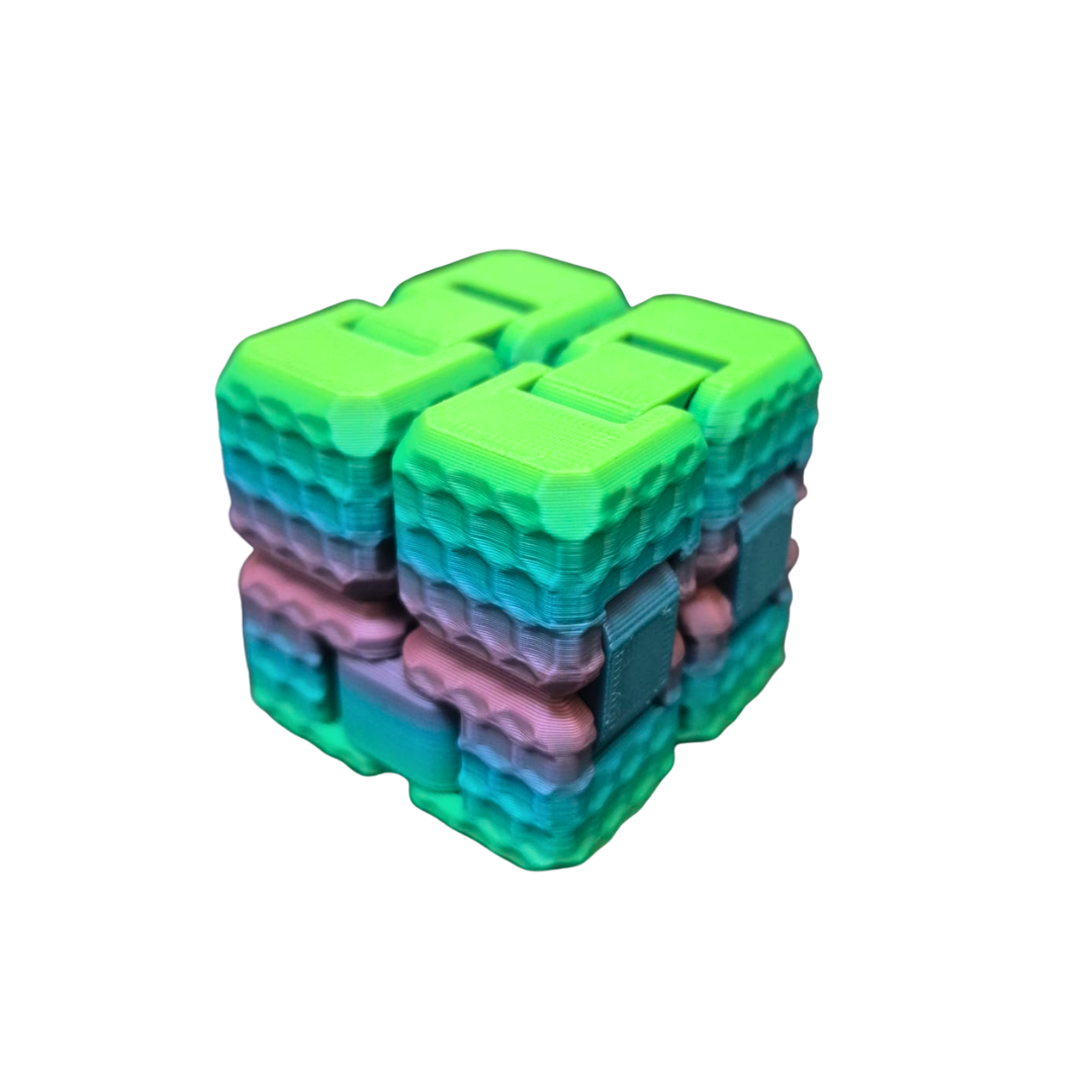 FlexiFidget Infinity Cube - Rainbow