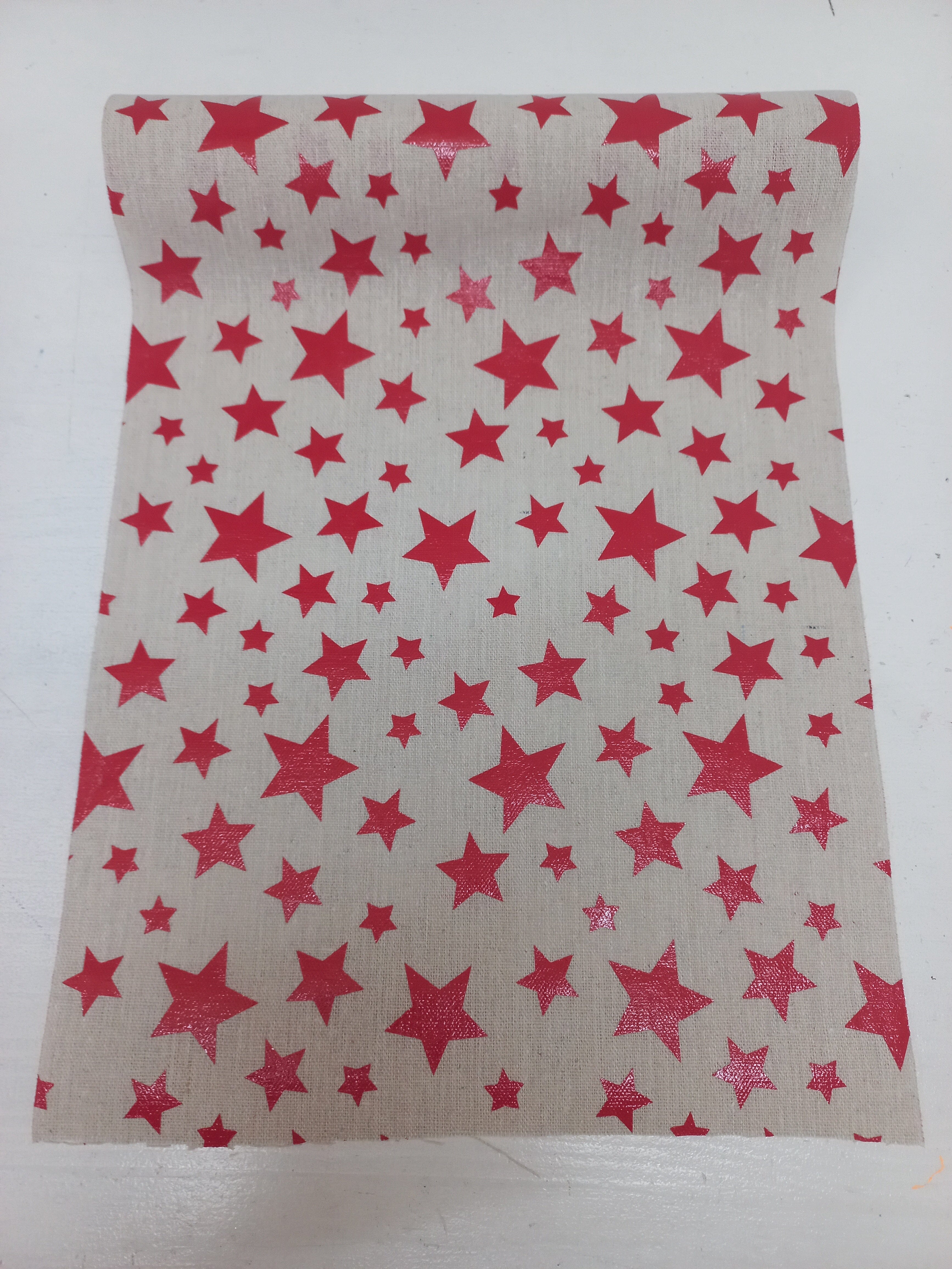 Table Runner Stars on Hessian